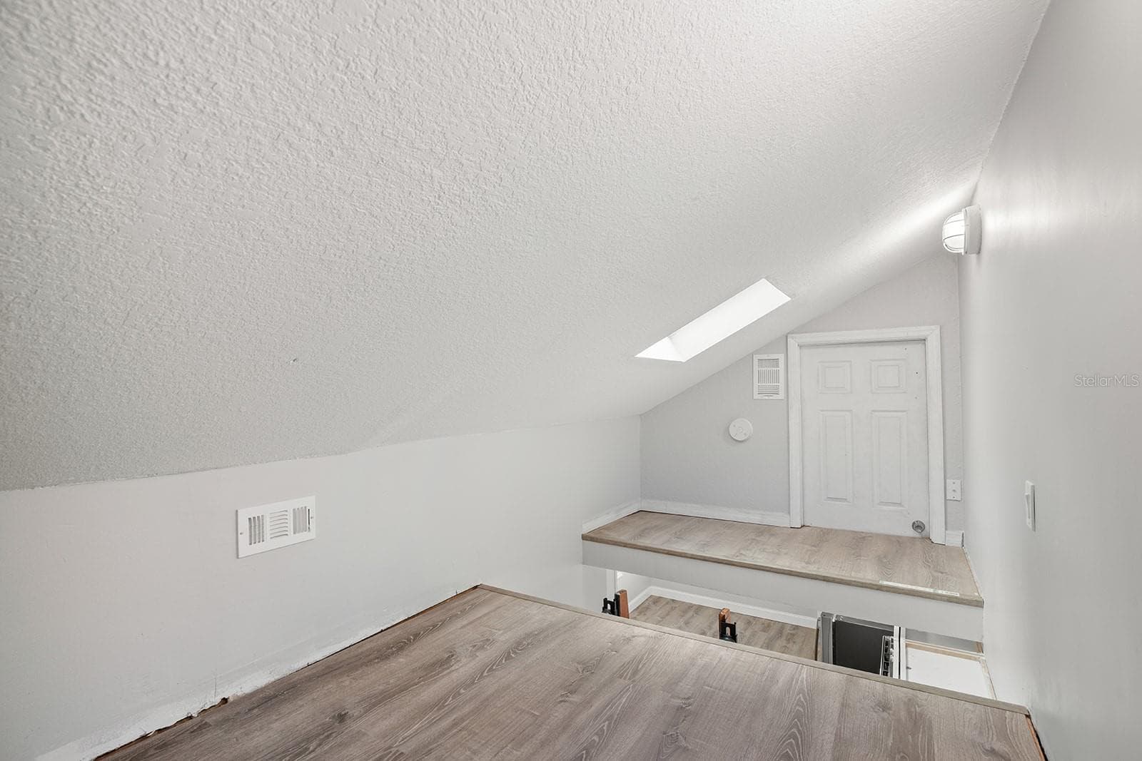 Triplex at 119 125TH AVE, TREASURE ISLAND, photo 22 of 32