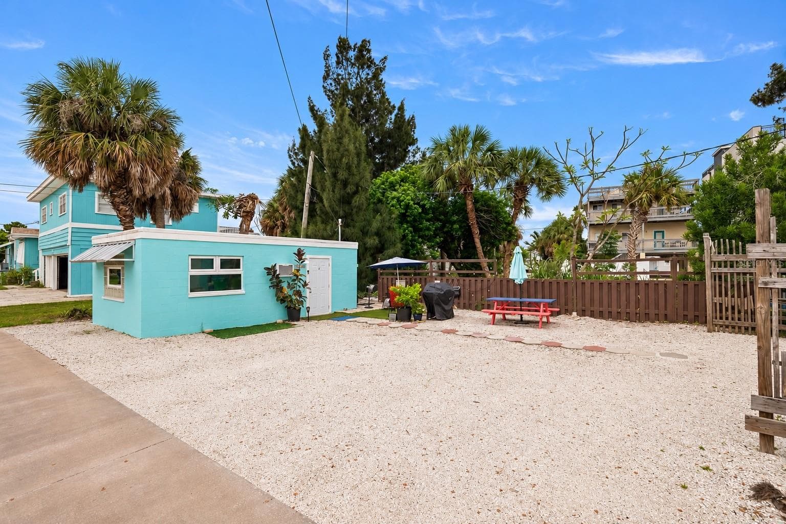 Triplex at 119 125TH AVE, TREASURE ISLAND, photo 24 of 32