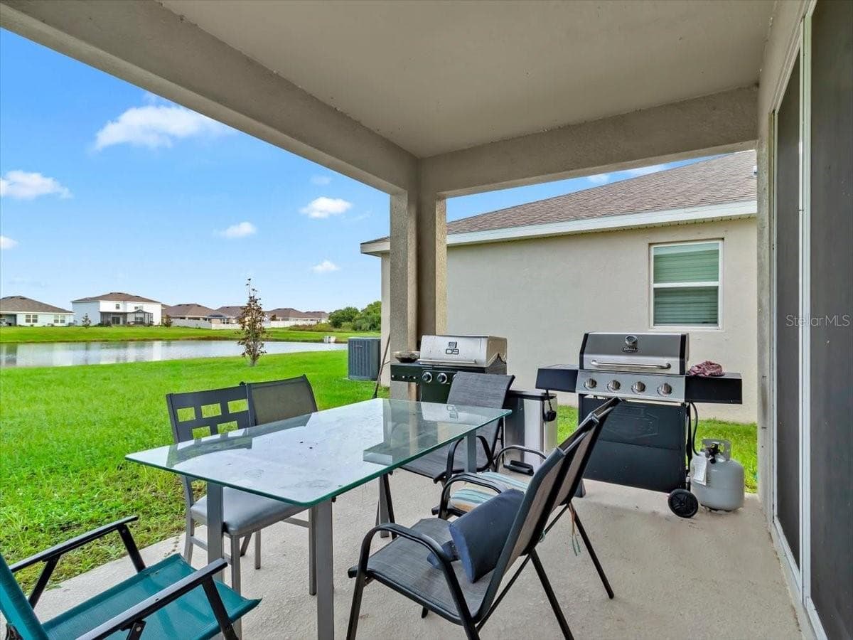 Single Family Residence at 5421 FLINT HILLS DR, WIMAUMA, photo 17 of 62