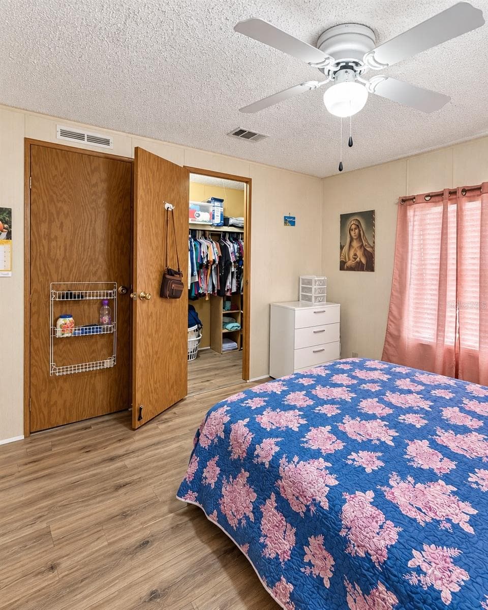 Manufactured Home at 232 S CAMPHOR LOOP, AVON PARK, photo 14 of 40