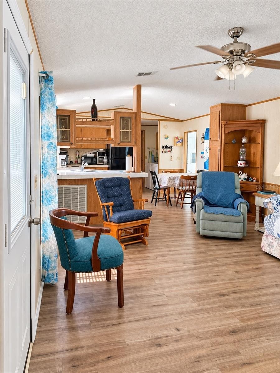 Manufactured Home at 232 S CAMPHOR LOOP, AVON PARK, photo 29 of 40