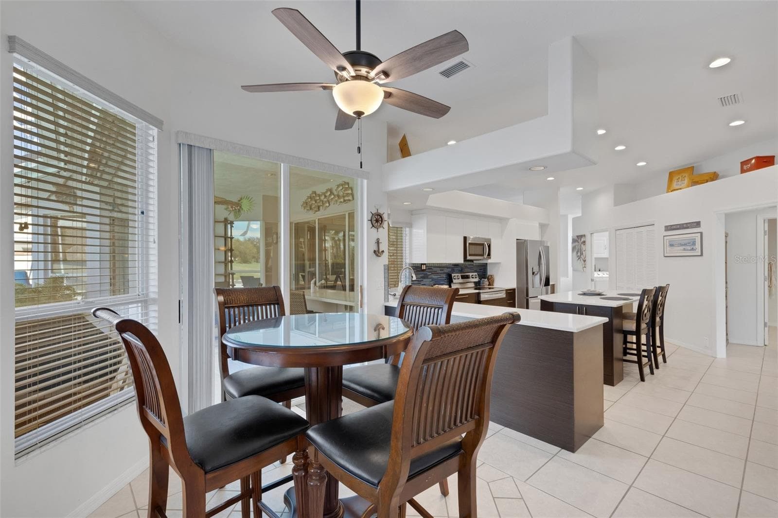Single Family Residence at 4806 PERIDIA BLVD E, BRADENTON, photo 25 of 82