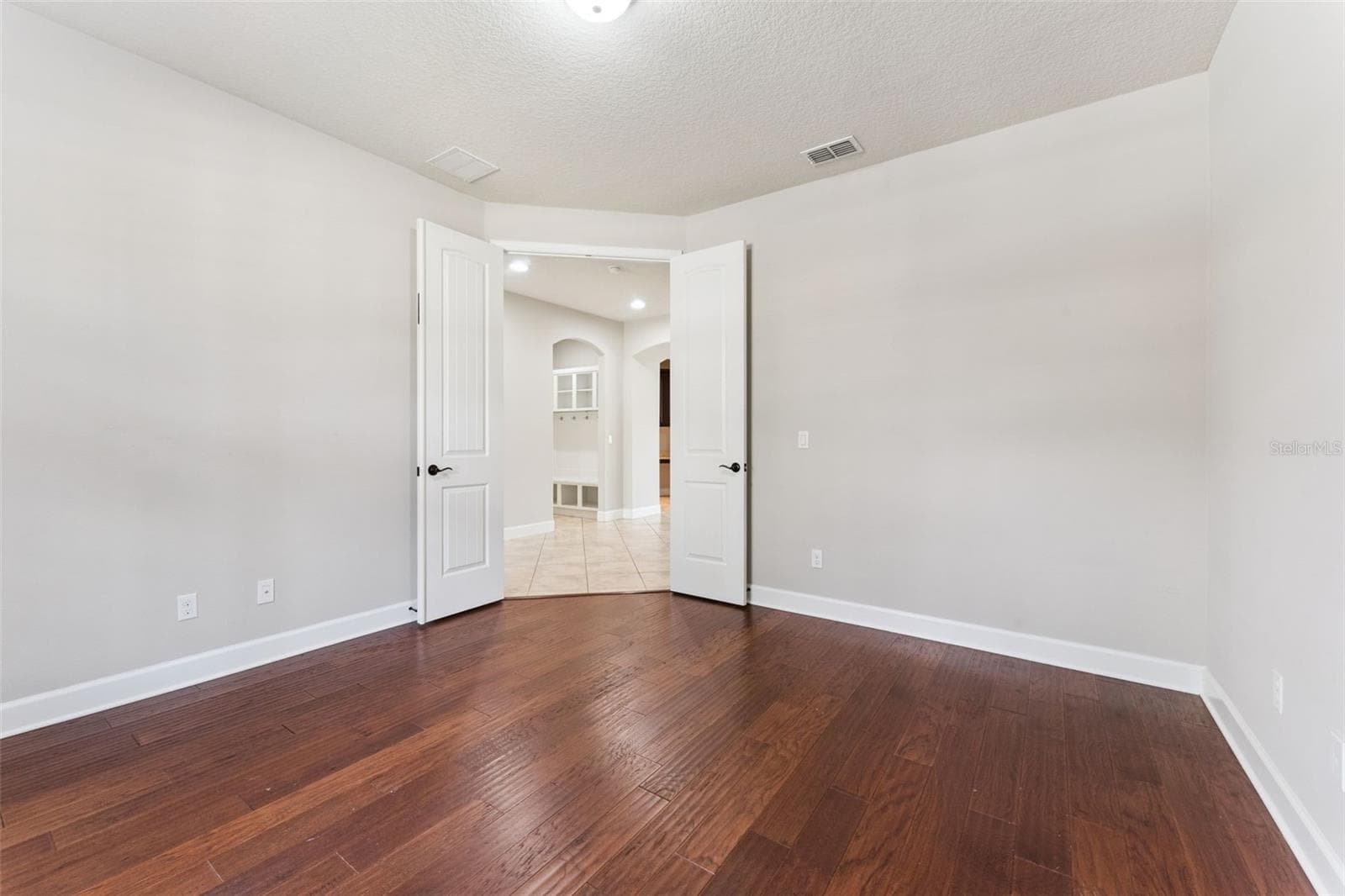 Single Family Residence at 12046 ULETA LN, ORLANDO, photo 4 of 55