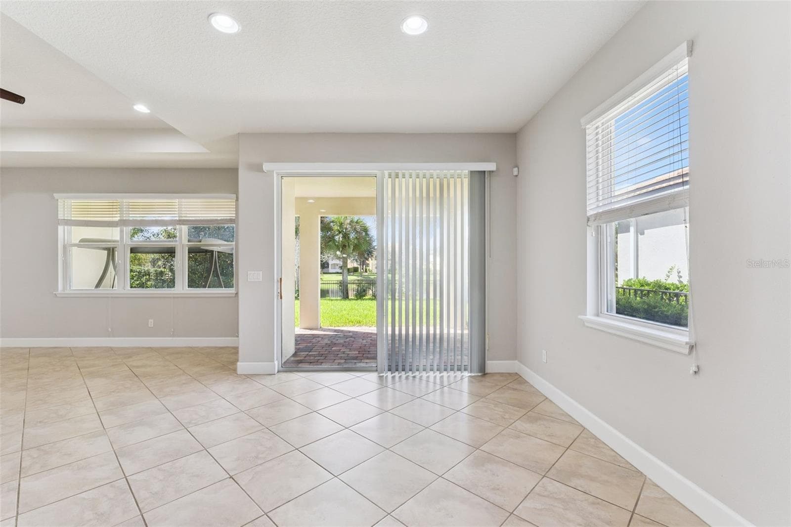 Single Family Residence at 12046 ULETA LN, ORLANDO, photo 8 of 55