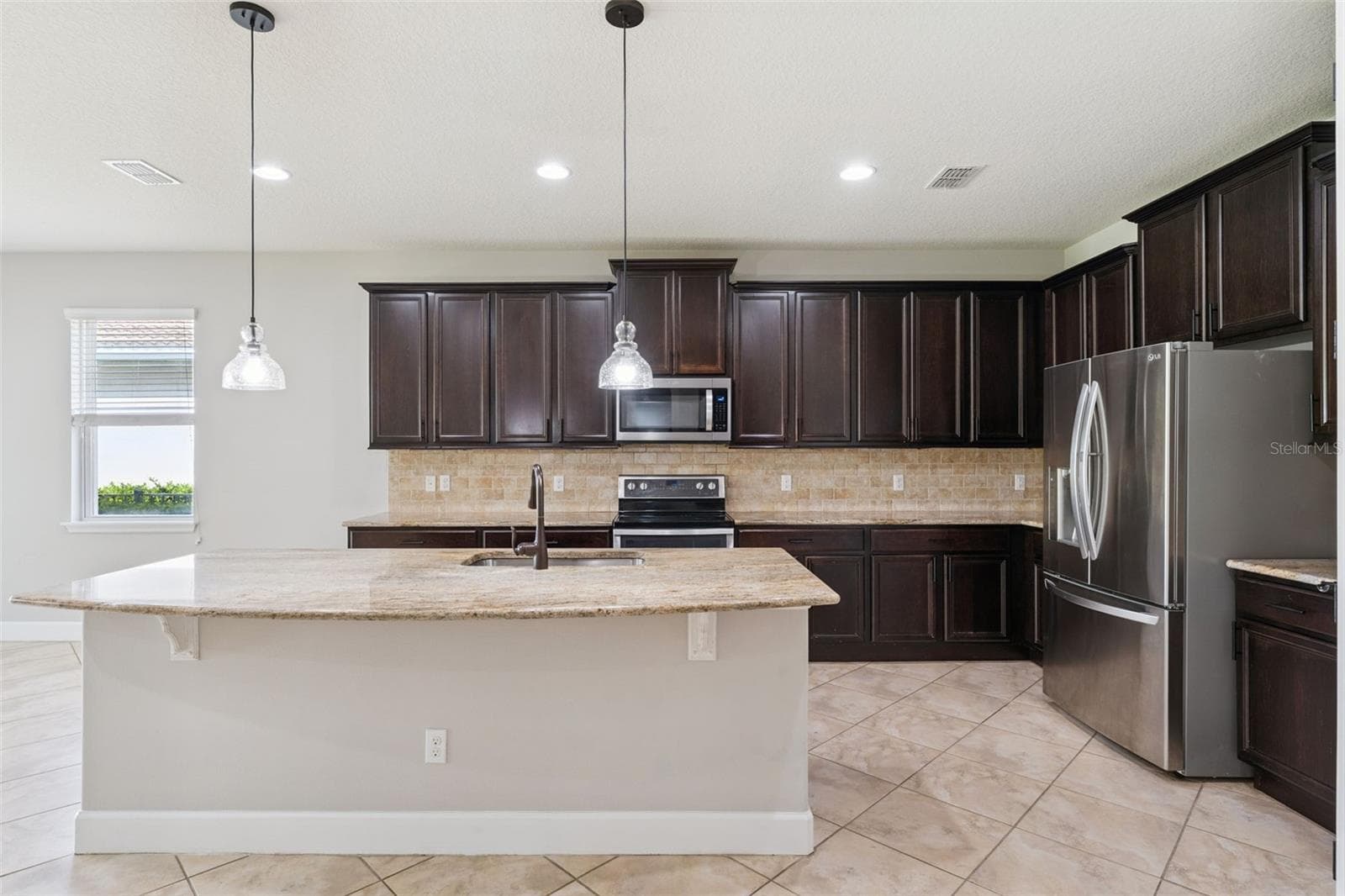 Single Family Residence at 12046 ULETA LN, ORLANDO, photo 16 of 55