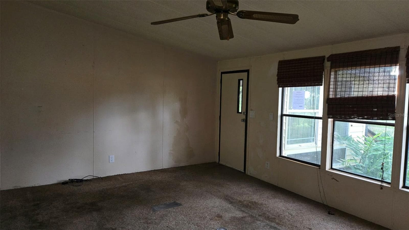 Living room - 18007 SE 90TH ST, OCKLAWAHA