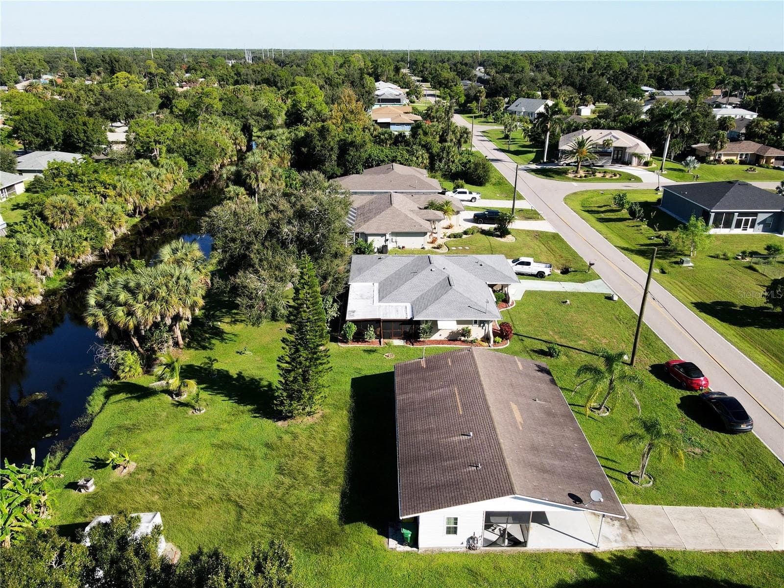 Single Family Residence at 493 DORCHESTER ST, PORT CHARLOTTE, photo 16 of 25
