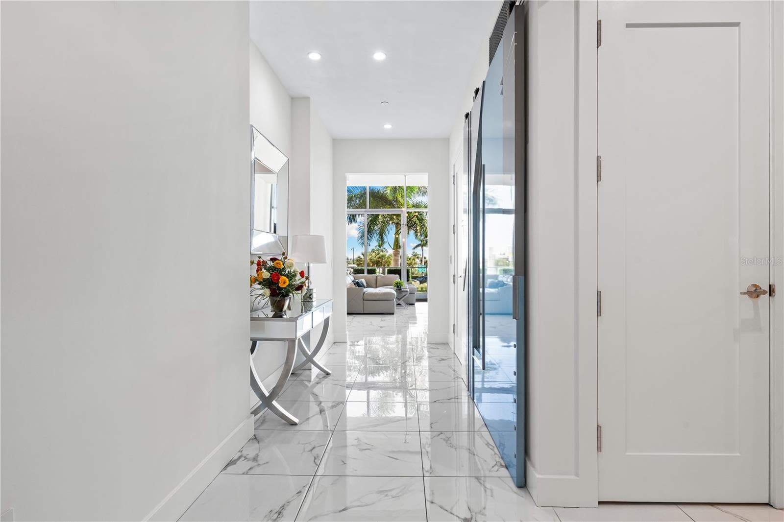 Condominium at 1155 N GULFSTREAM AVE #208, SARASOTA, photo 18 of 70