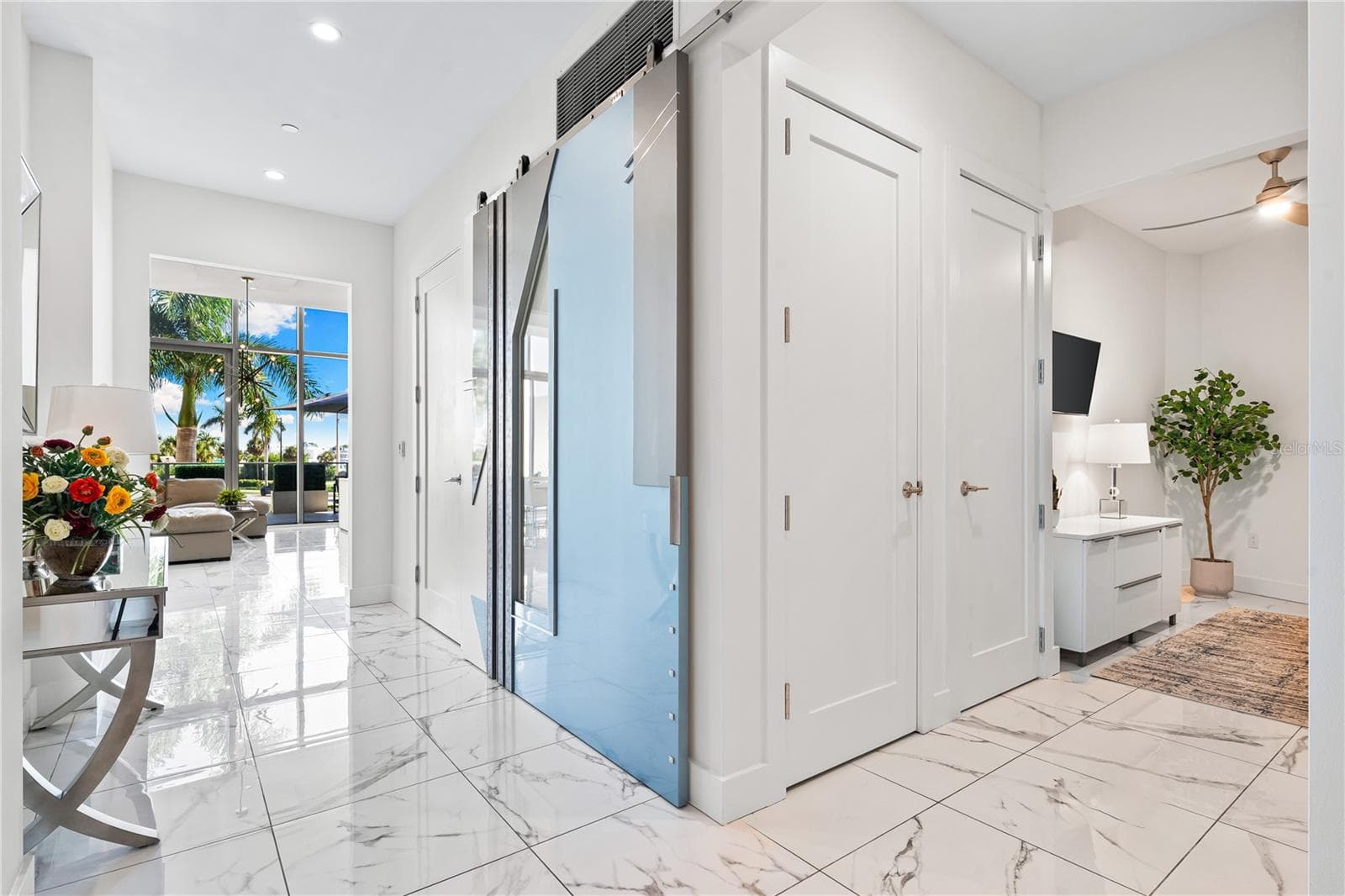 Condominium at 1155 N GULFSTREAM AVE #208, SARASOTA, photo 19 of 70