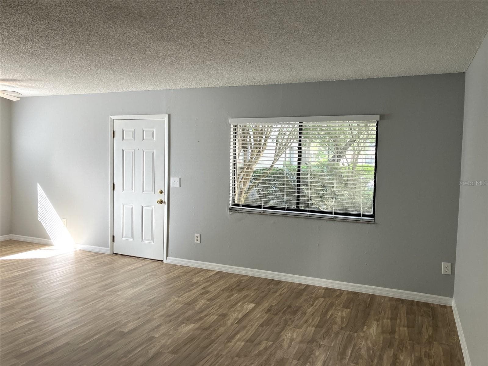 Condominium at 11703 RAINTREE VILLAGE BLVD #B, TEMPLE TERRACE, photo 7 of 60