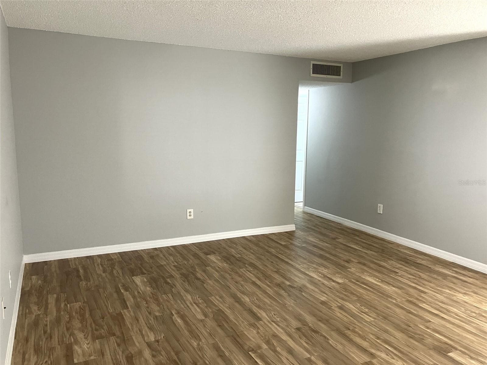 Condominium at 11703 RAINTREE VILLAGE BLVD #B, TEMPLE TERRACE, photo 11 of 60