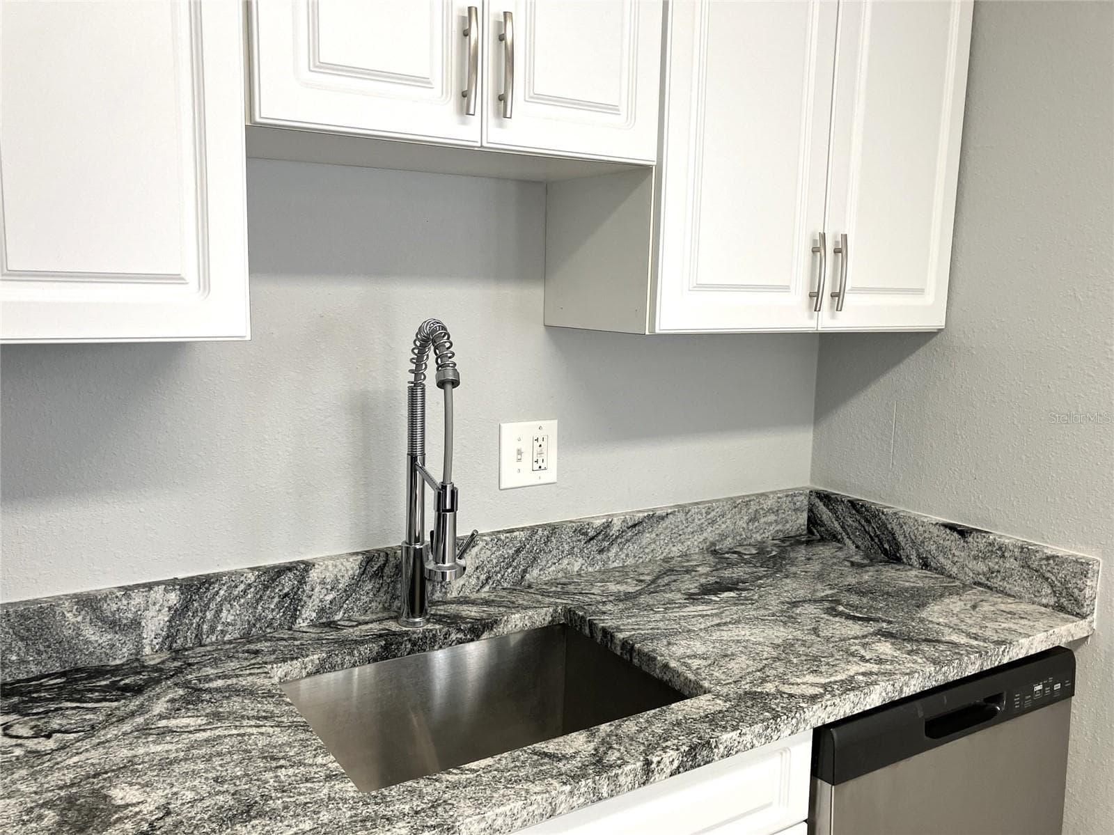 Condominium at 11703 RAINTREE VILLAGE BLVD #B, TEMPLE TERRACE, photo 20 of 60