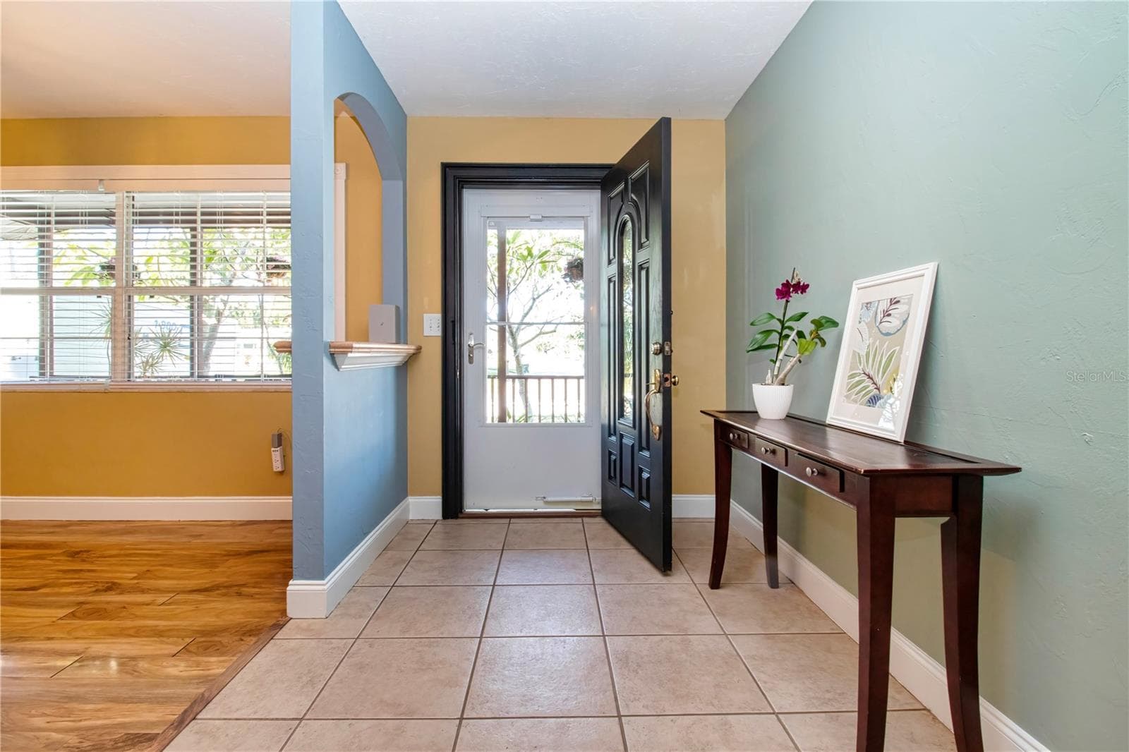 Single Family Residence at 5745 SAVANNAH DR, SARASOTA, photo 6 of 53