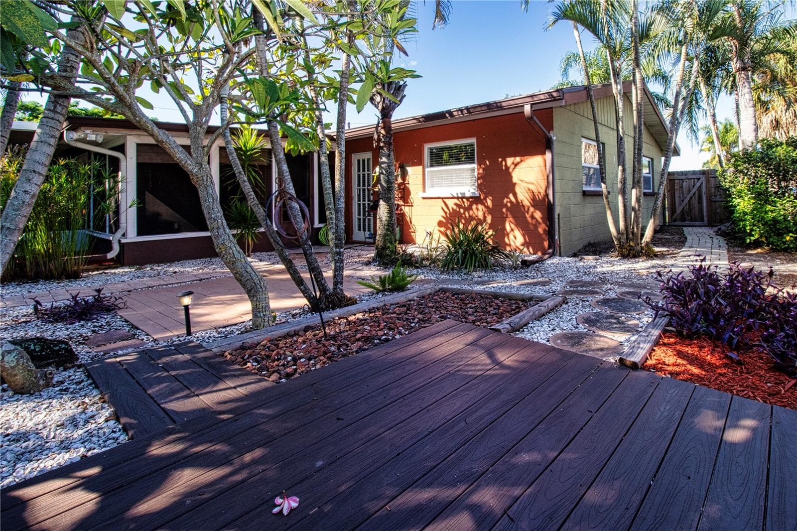 Single Family Residence at 5745 SAVANNAH DR, SARASOTA, photo 41 of 53