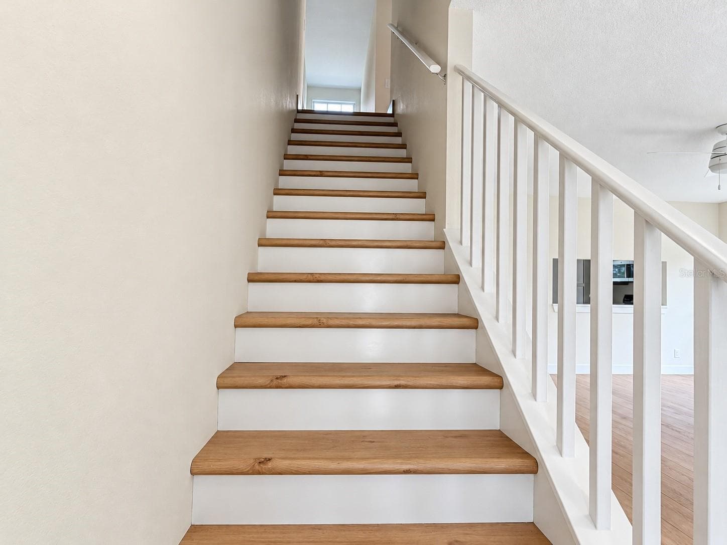 Stair Case - 4336 WILLOWCREST CT, ORLANDO