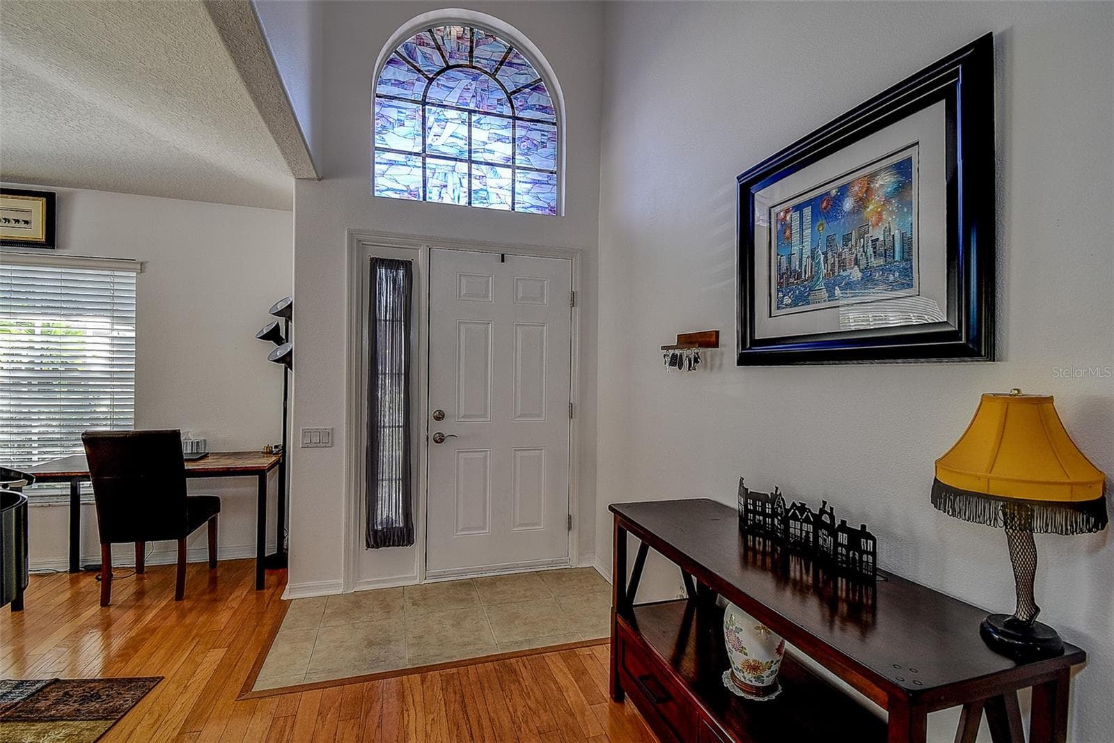 Single Family Residence at 624 N LAKE BLVD, TARPON SPRINGS, photo 3 of 37