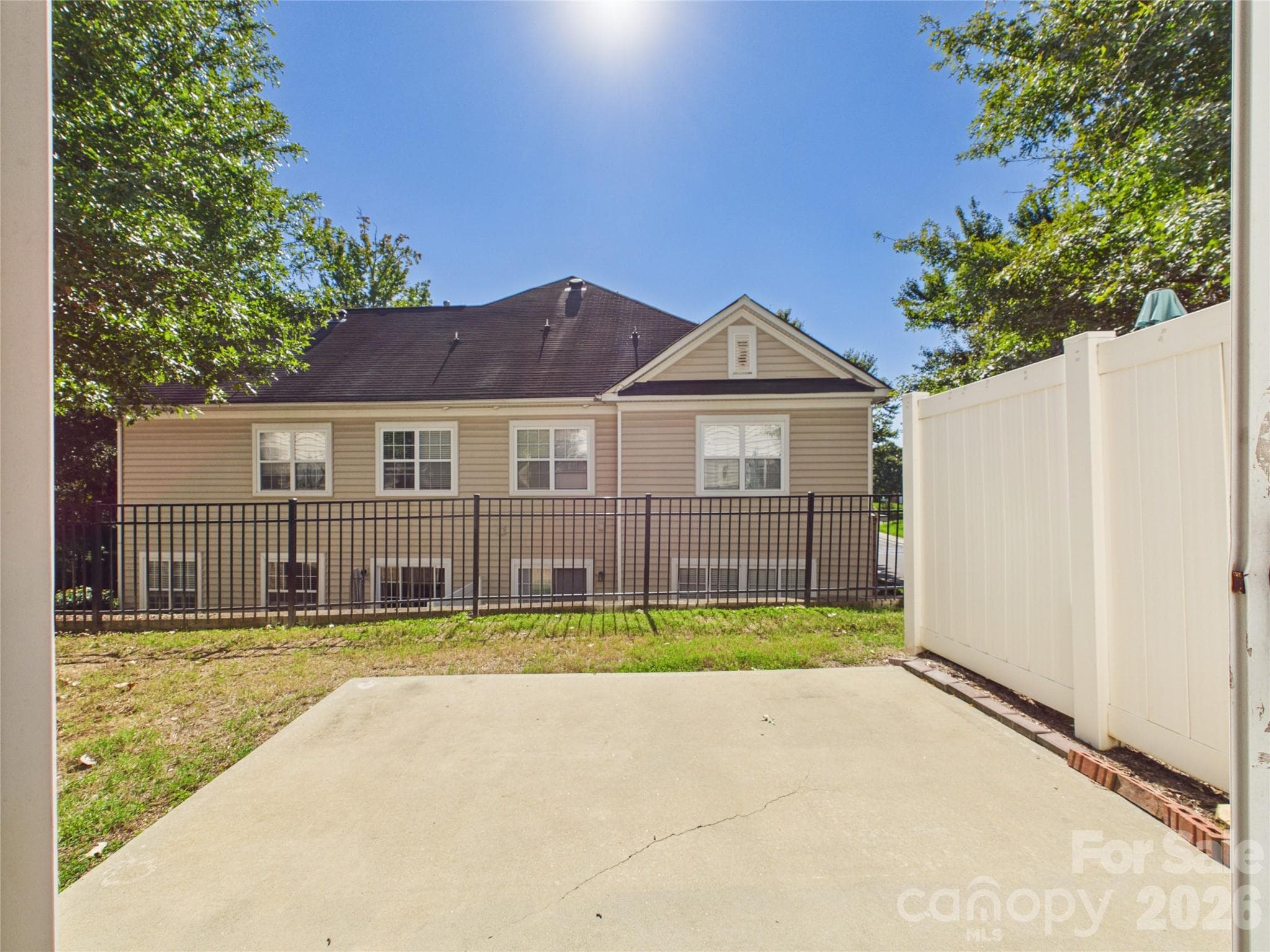 Condominium at 14639 Juventus Street, Charlotte, photo 26 of 27