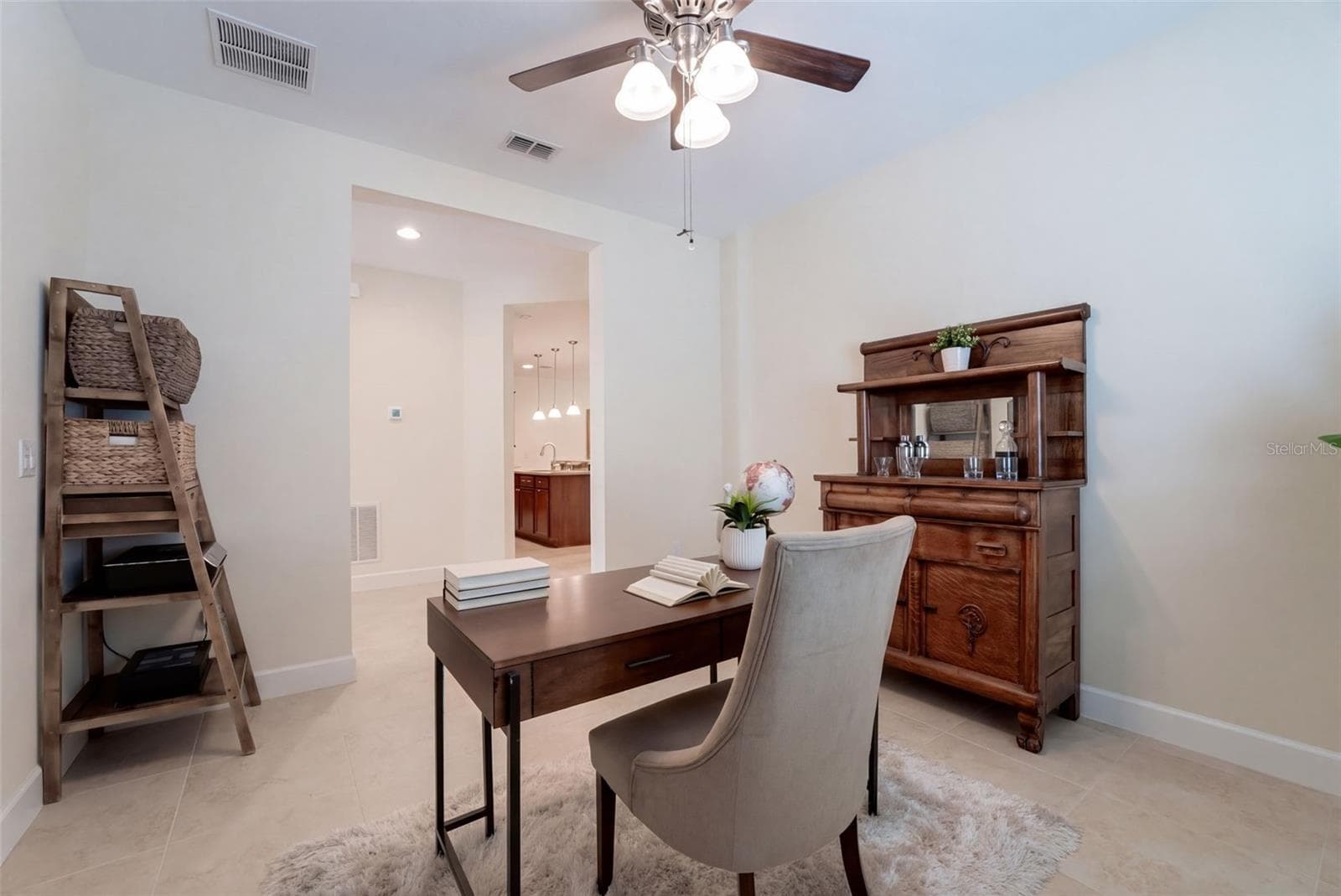 Den/Office - 1233 EGGLESTON DRIVE, DELAND