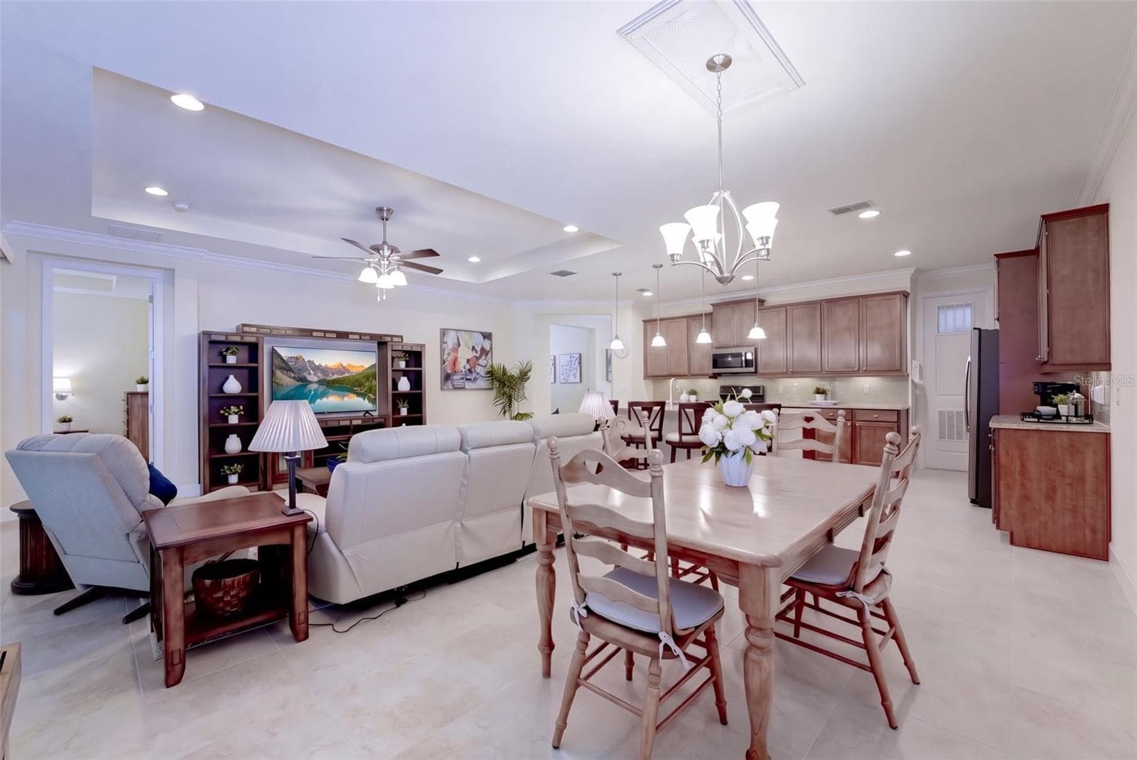 View of the Dining, Great Room & Kitchen areas - 1233 EGGLESTON DRIVE, DELAND