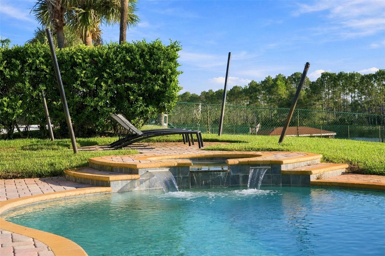 Spa - 12824 BELLERIVE DR, CLERMONT