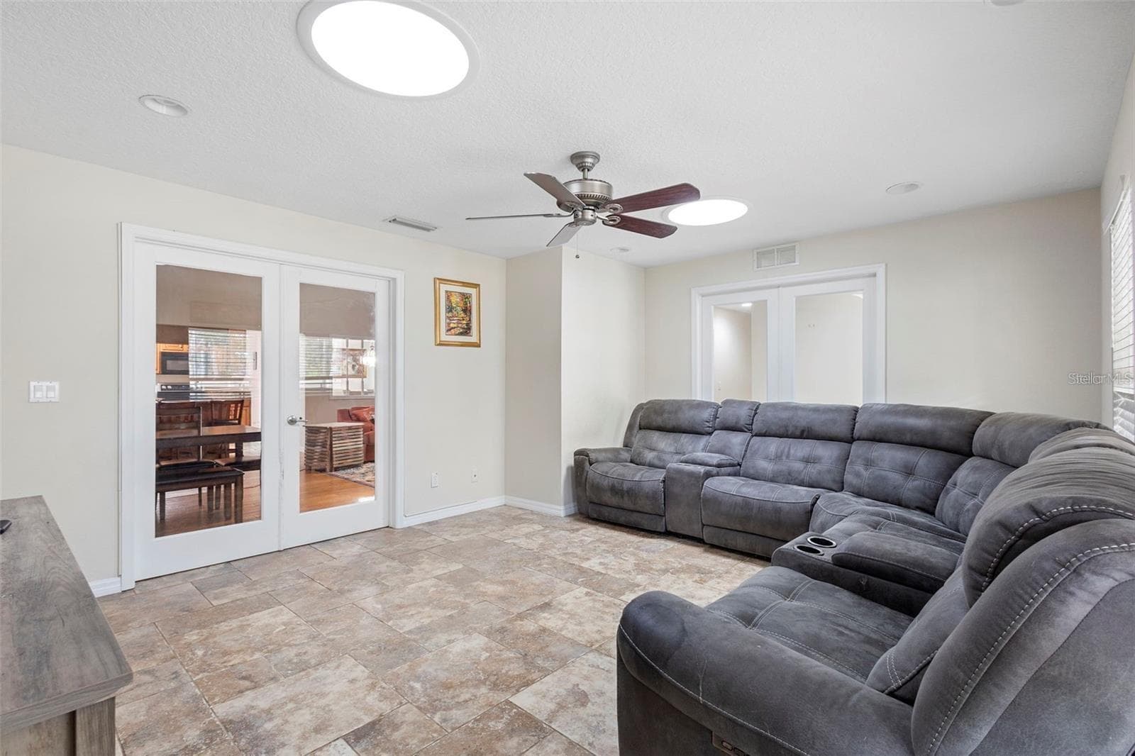 Single Family Residence at 317 OAK FERN CIR, ORMOND BEACH, photo 13 of 38