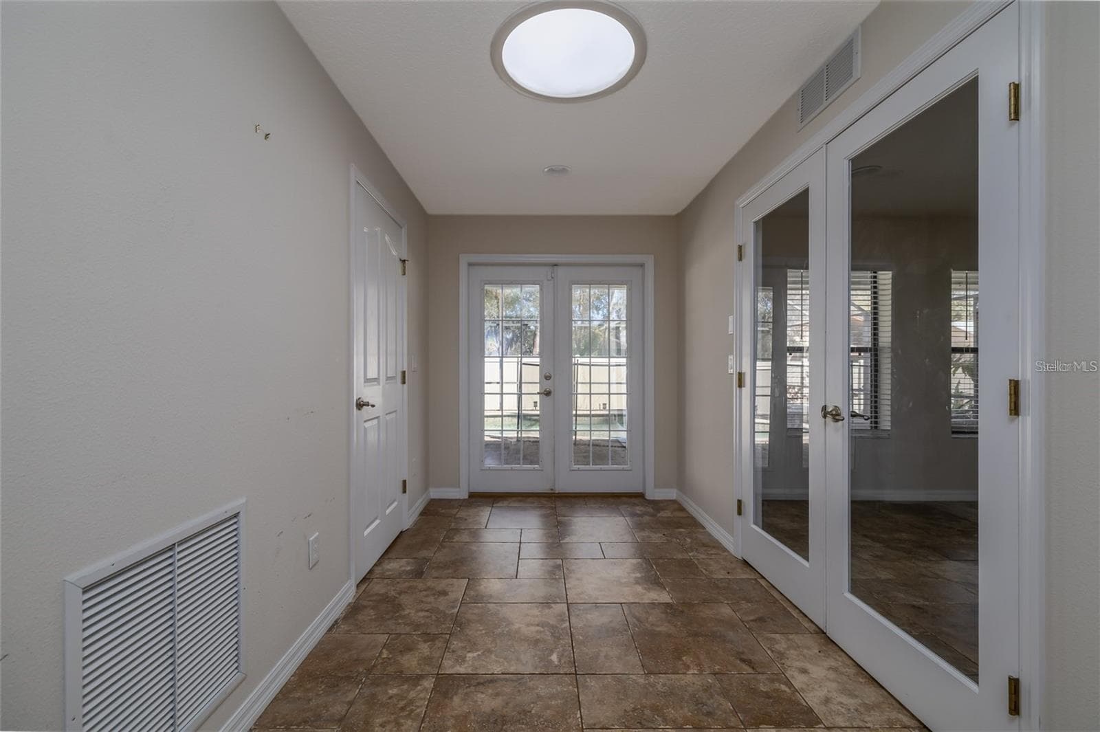 Single Family Residence at 317 OAK FERN CIR, ORMOND BEACH, photo 25 of 38