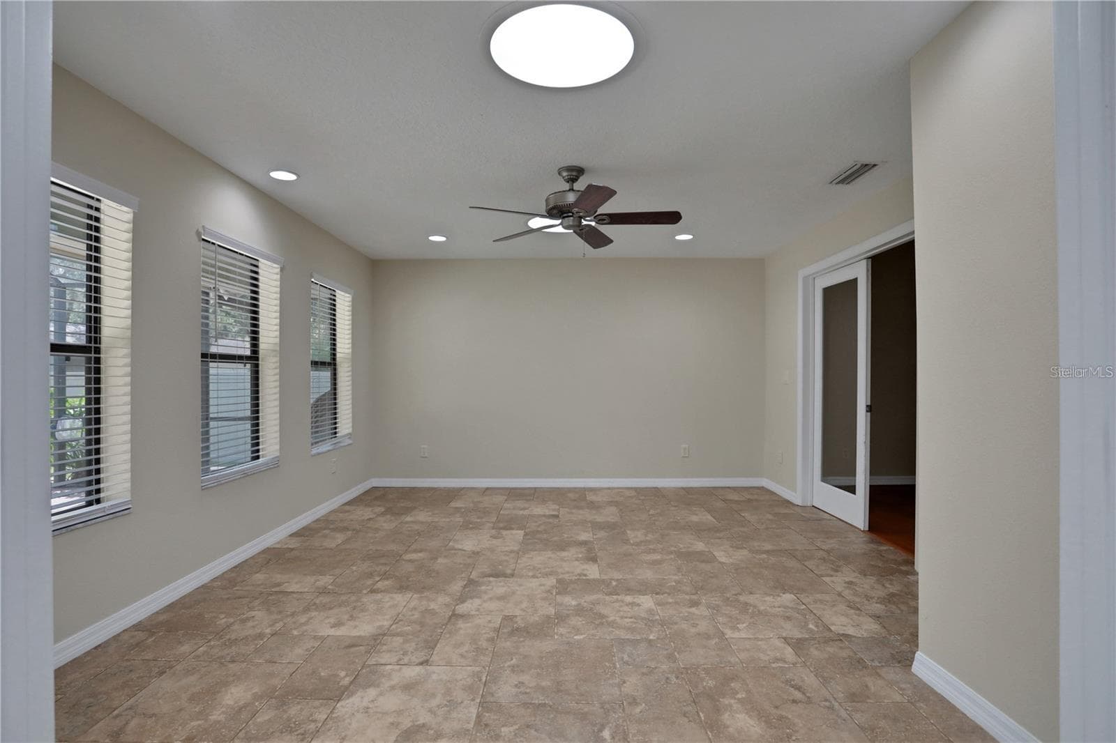 Single Family Residence at 317 OAK FERN CIR, ORMOND BEACH, photo 28 of 38