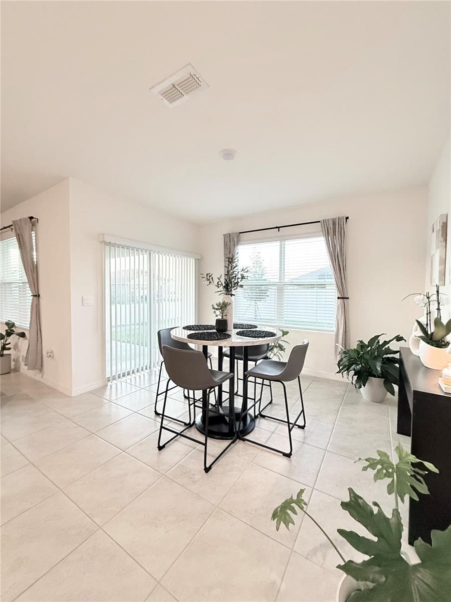 Single Family Residence at 2105 CORSO DR, LAKE ALFRED, photo 13 of 37