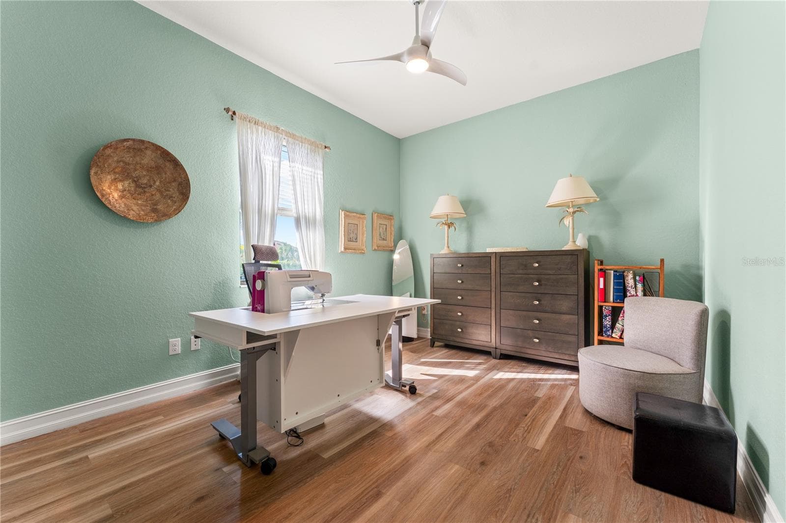 Single Family Residence at 10733 TARFLOWER DR, VENICE, photo 50 of 83