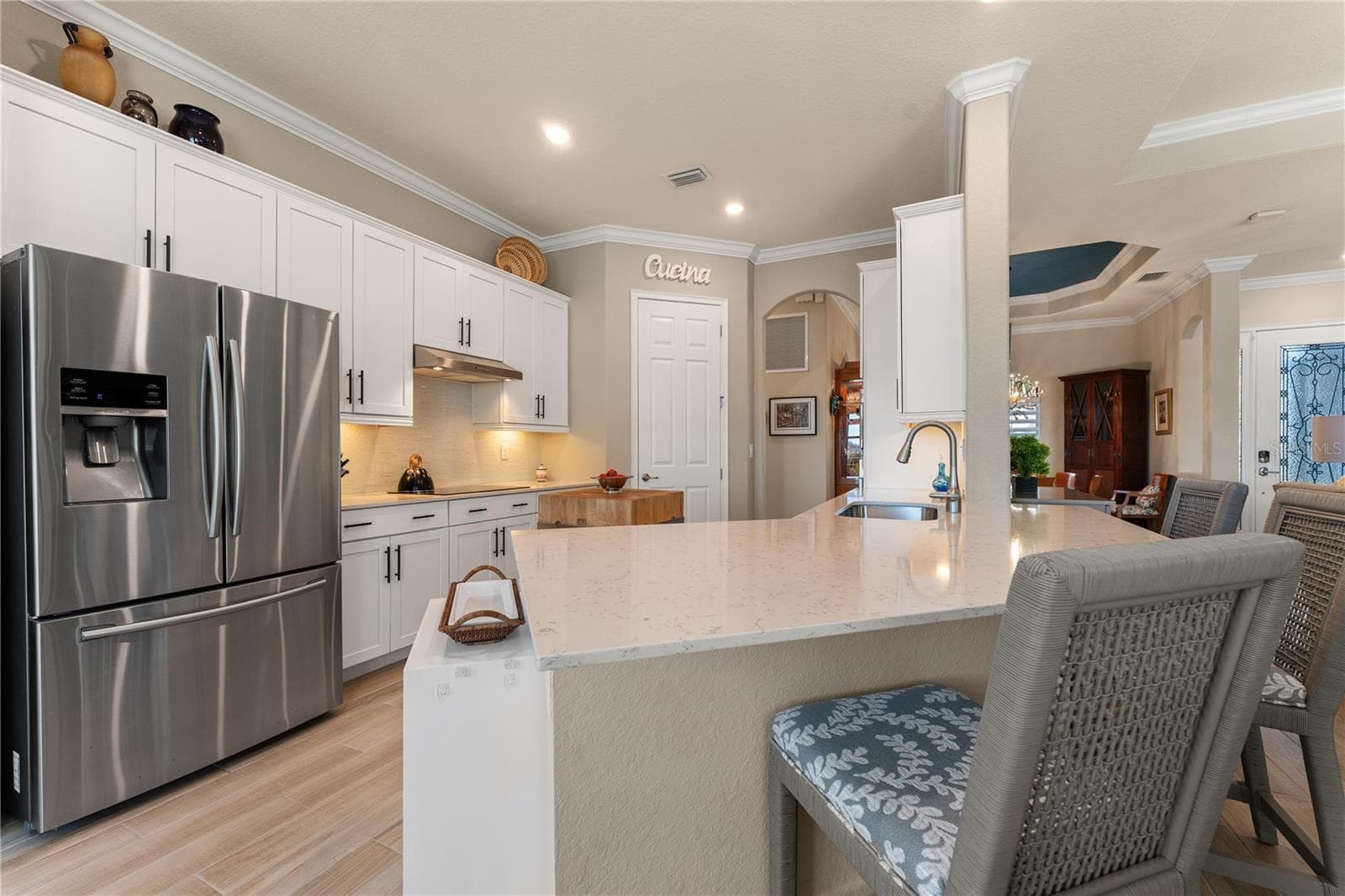 Single Family Residence at 10733 TARFLOWER DR, VENICE, photo 26 of 83