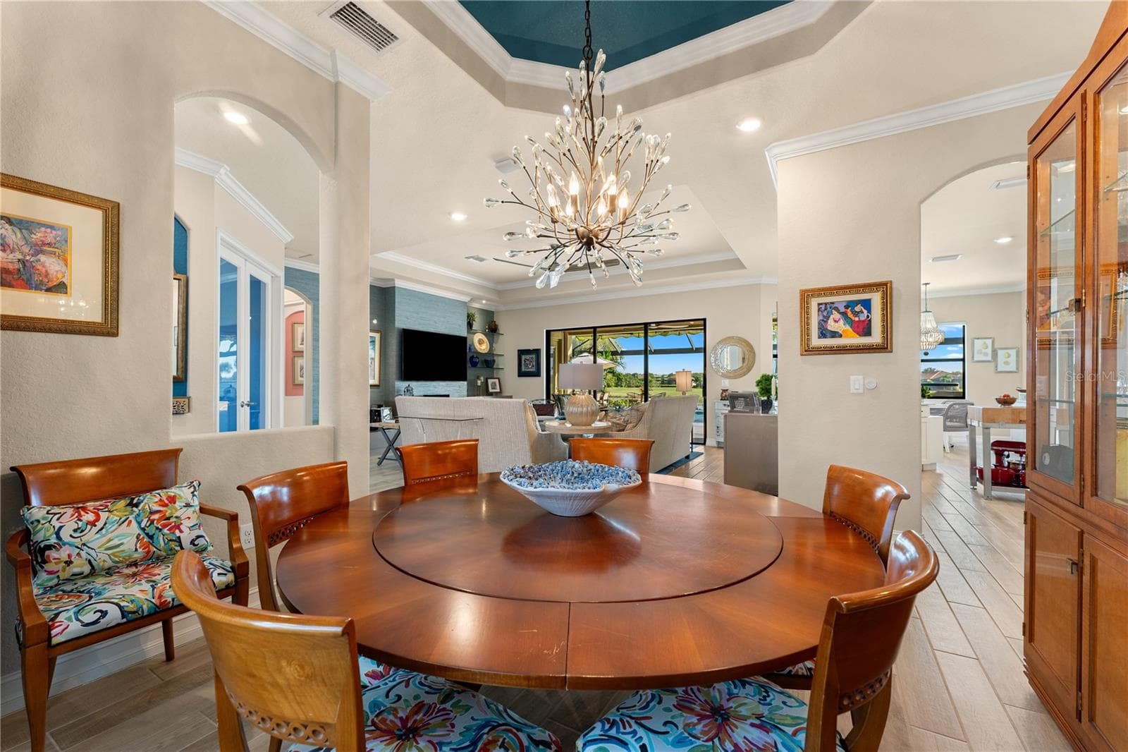 Single Family Residence at 10733 TARFLOWER DR, VENICE, photo 21 of 83