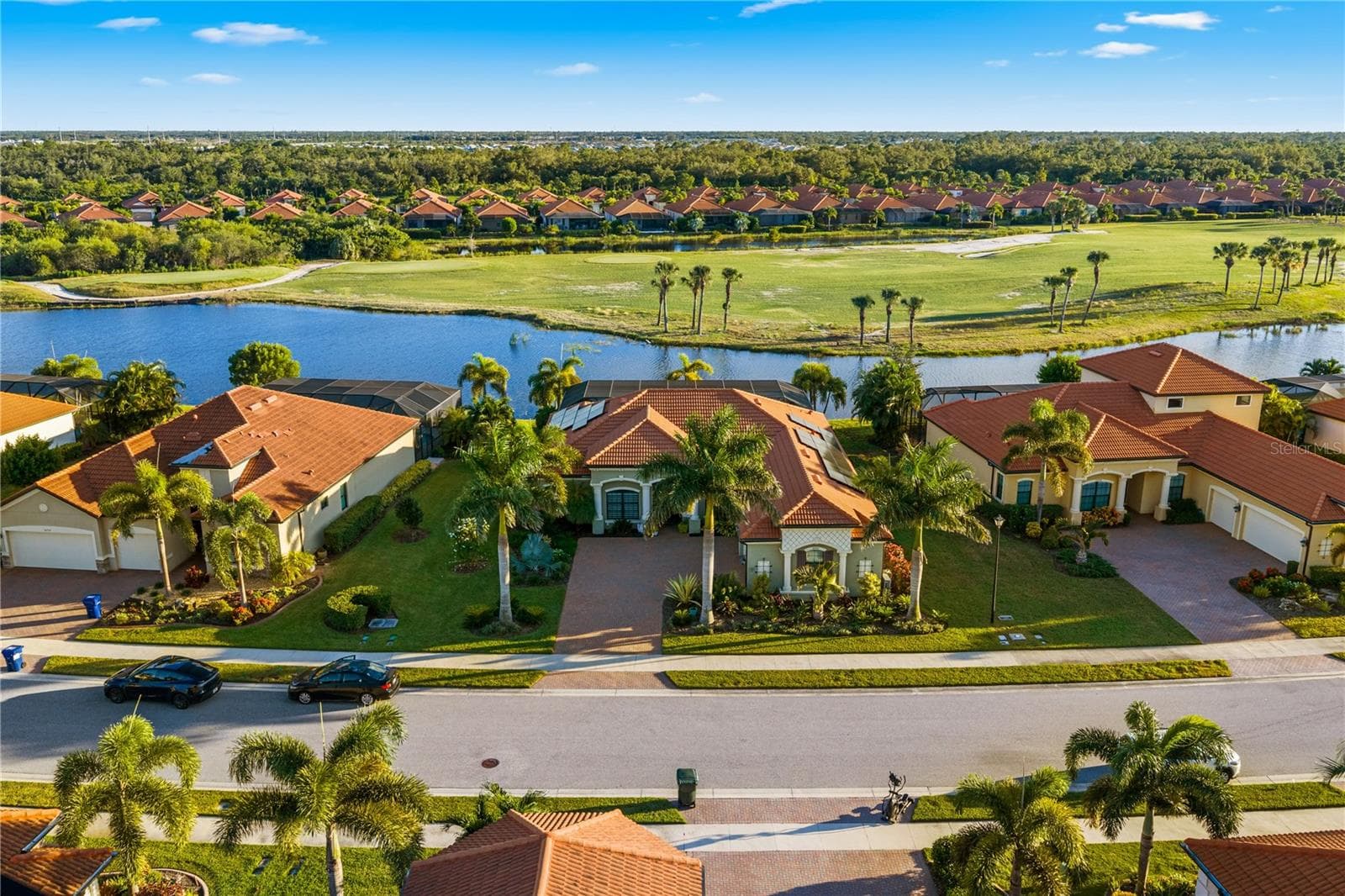 Single Family Residence at 10733 TARFLOWER DR, VENICE, photo 58 of 83