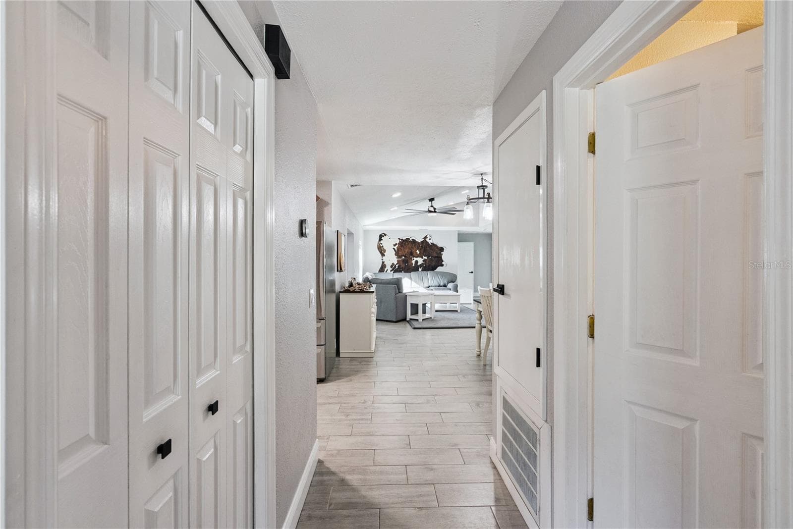 Single Family Residence at 1350 ARAPAHO TRL, GENEVA, photo 5 of 63