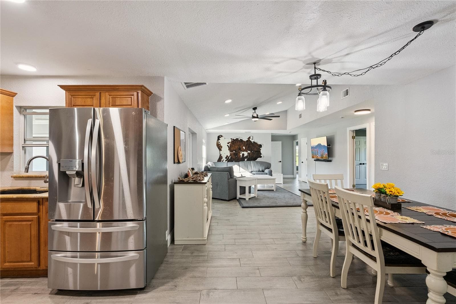 Single Family Residence at 1350 ARAPAHO TRL, GENEVA, photo 15 of 63