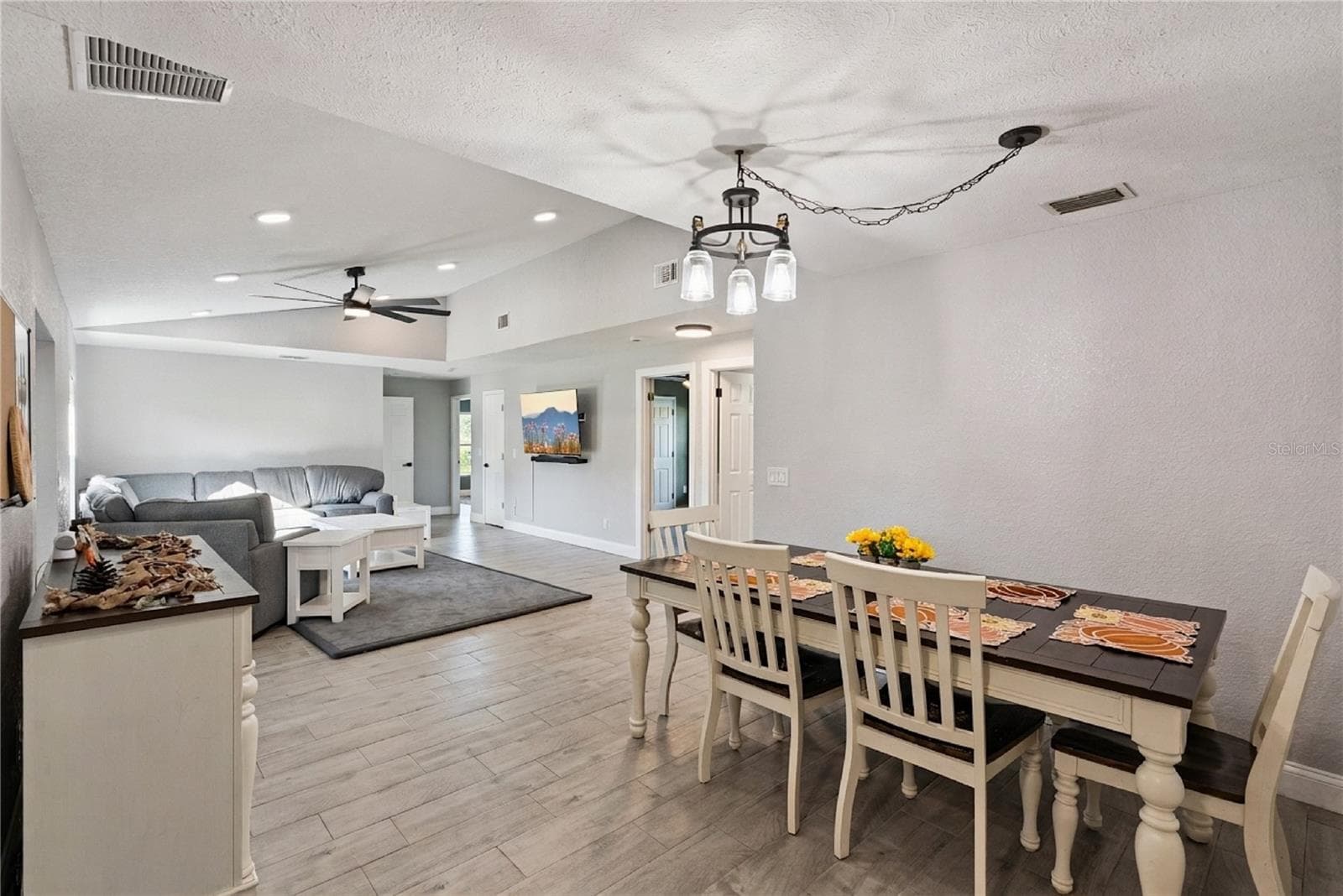 Single Family Residence at 1350 ARAPAHO TRL, GENEVA, photo 17 of 63