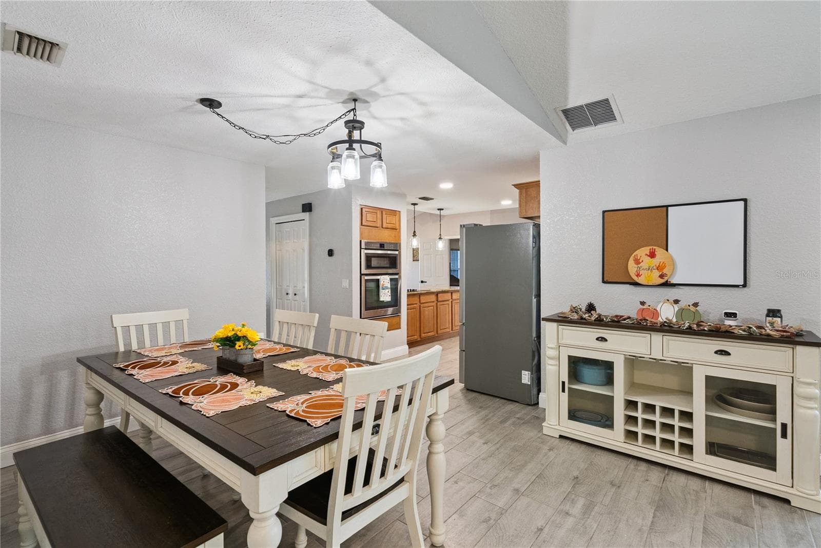 Single Family Residence at 1350 ARAPAHO TRL, GENEVA, photo 18 of 63