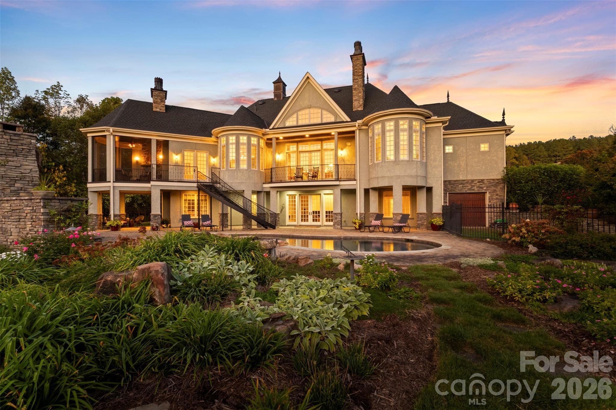 973 Pinnacle Drive