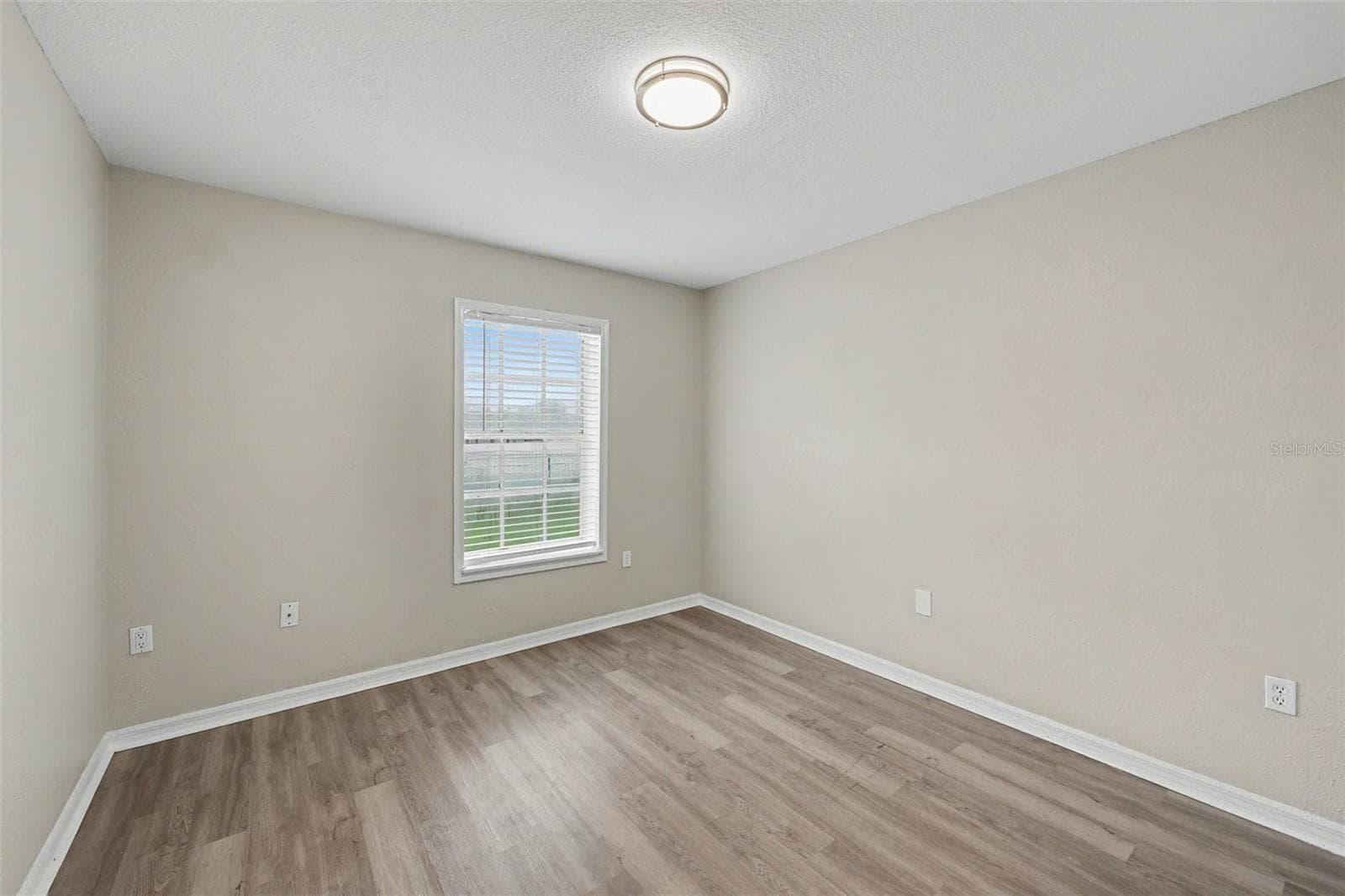 Single Family Residence at 938 SALERNO CT, KISSIMMEE, photo 7 of 15