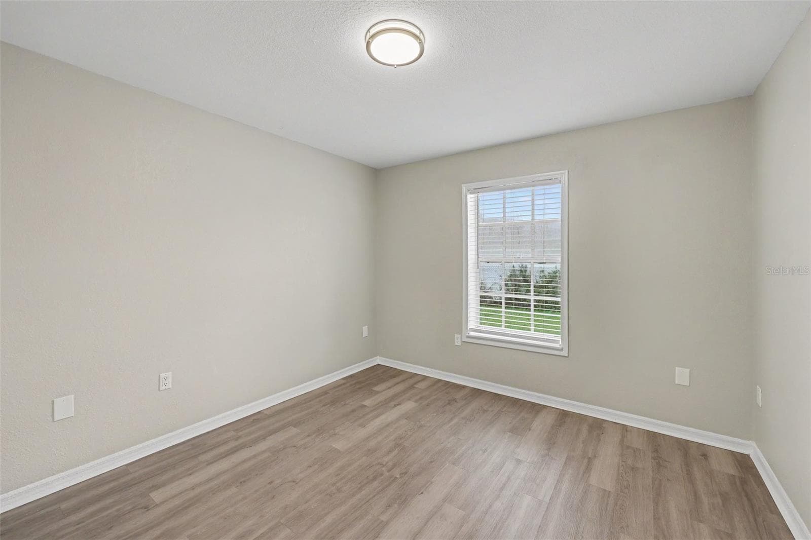 Single Family Residence at 938 SALERNO CT, KISSIMMEE, photo 8 of 15
