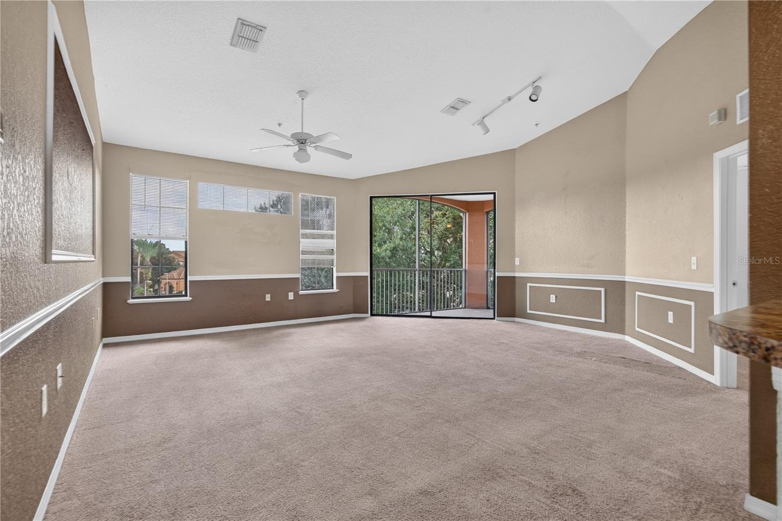 Condominium at 6149 METROWEST BLVD #308, ORLANDO, photo 6 of 48