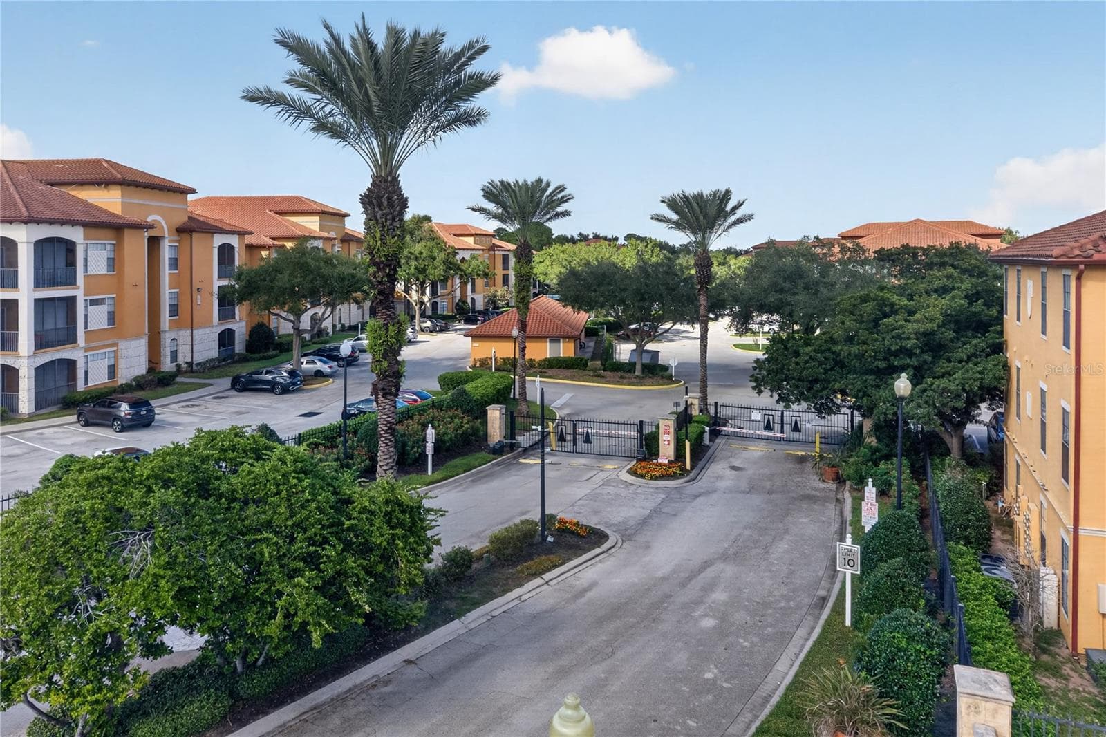 Condominium at 6149 METROWEST BLVD #308, ORLANDO, photo 34 of 48
