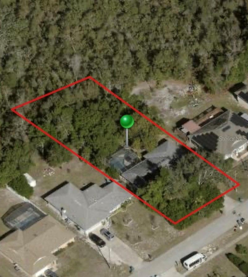 entire rear lot is fenced in - 1626 W AKRON DR, DELTONA