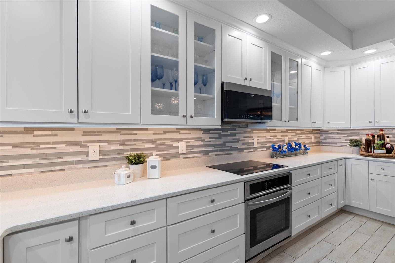 Condominium at 19600 GULF BLVD #202, INDIAN SHORES, photo 9 of 57