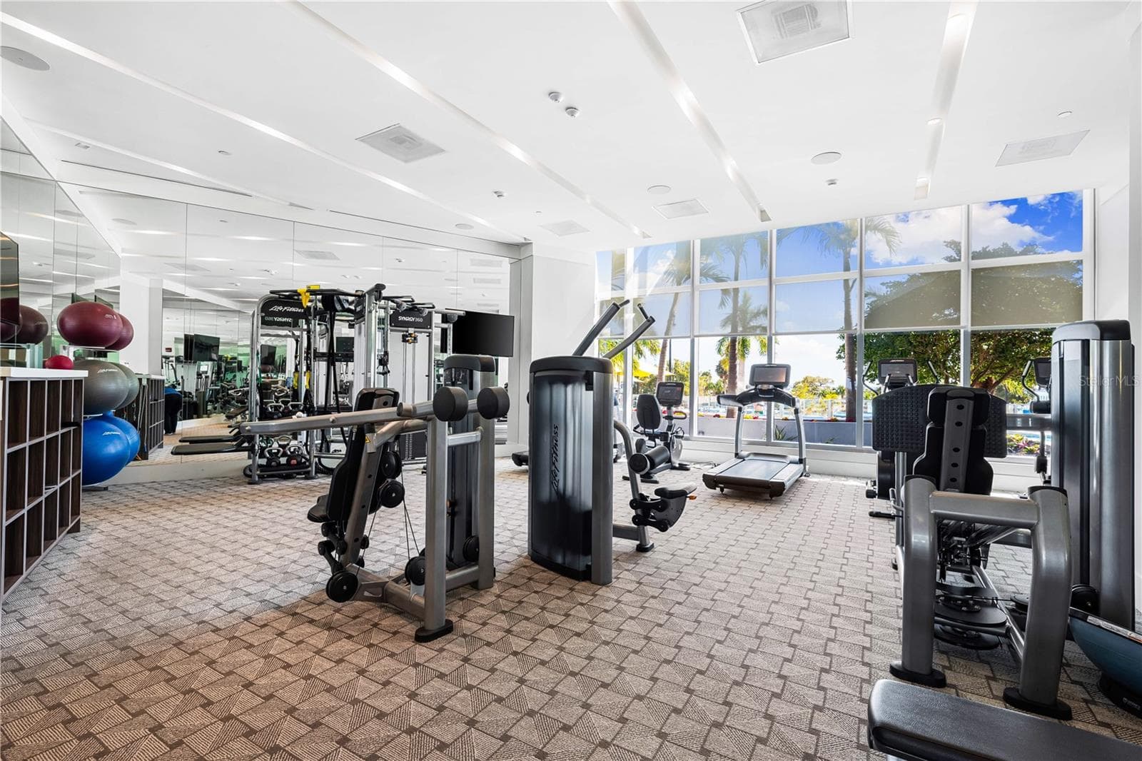 Condominium at 1155 N GULFSTREAM AVE #208, SARASOTA, photo 62 of 70