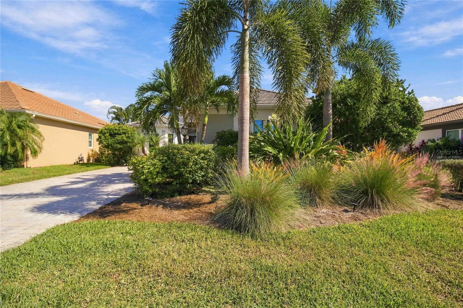 Virtually Staged - 5003 TOBERMORY WAY, BRADENTON