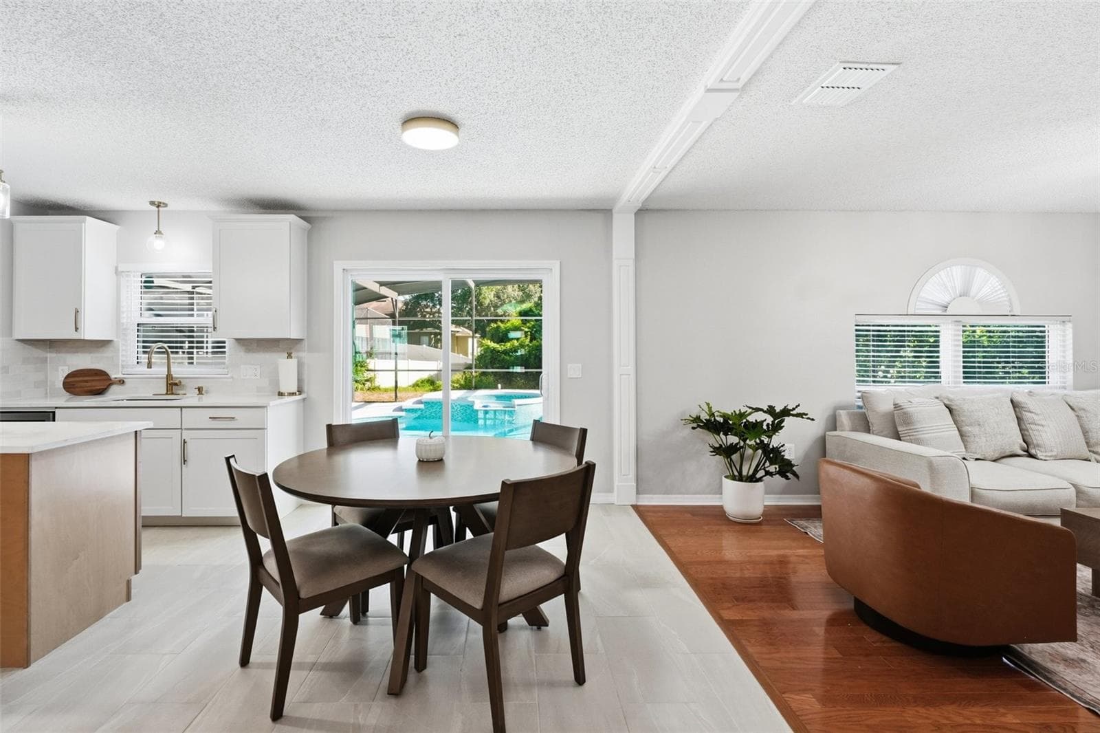 Single Family Residence at 816 CREEK VIEW CT, OCOEE, photo 14 of 46