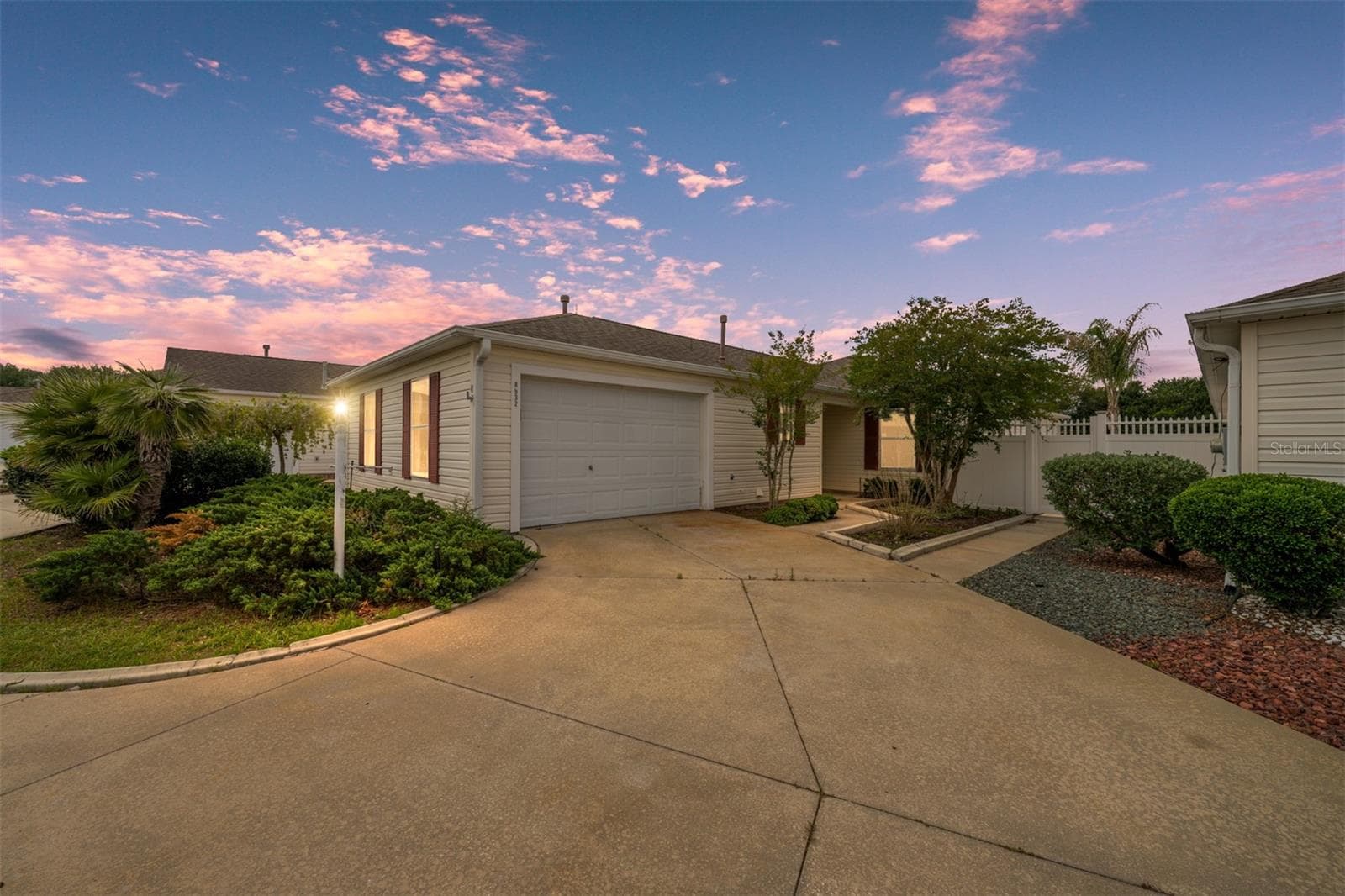 8932 SE 168 SEDGWICK PL