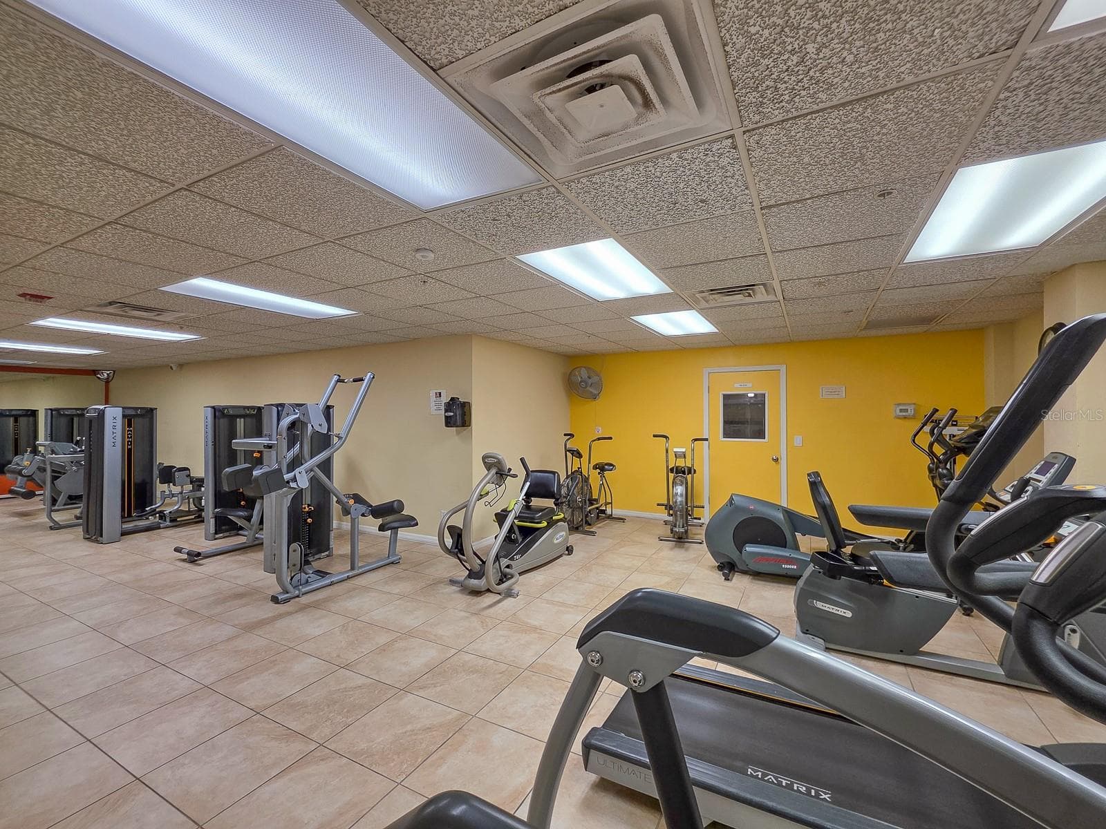 Amenities: Fitness Center- Cardio - 2545 S ATLANTIC AVE #403, DAYTONA BEACH SHORES