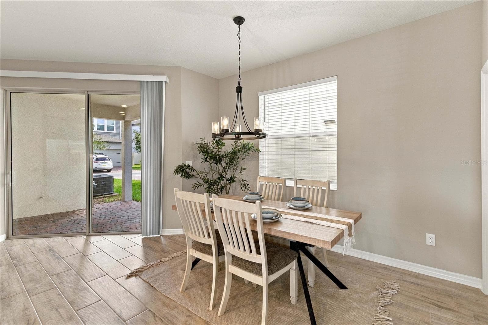 Single Family Residence at 13051 SPRING GROVE WAY, WINTER GARDEN, photo 12 of 54