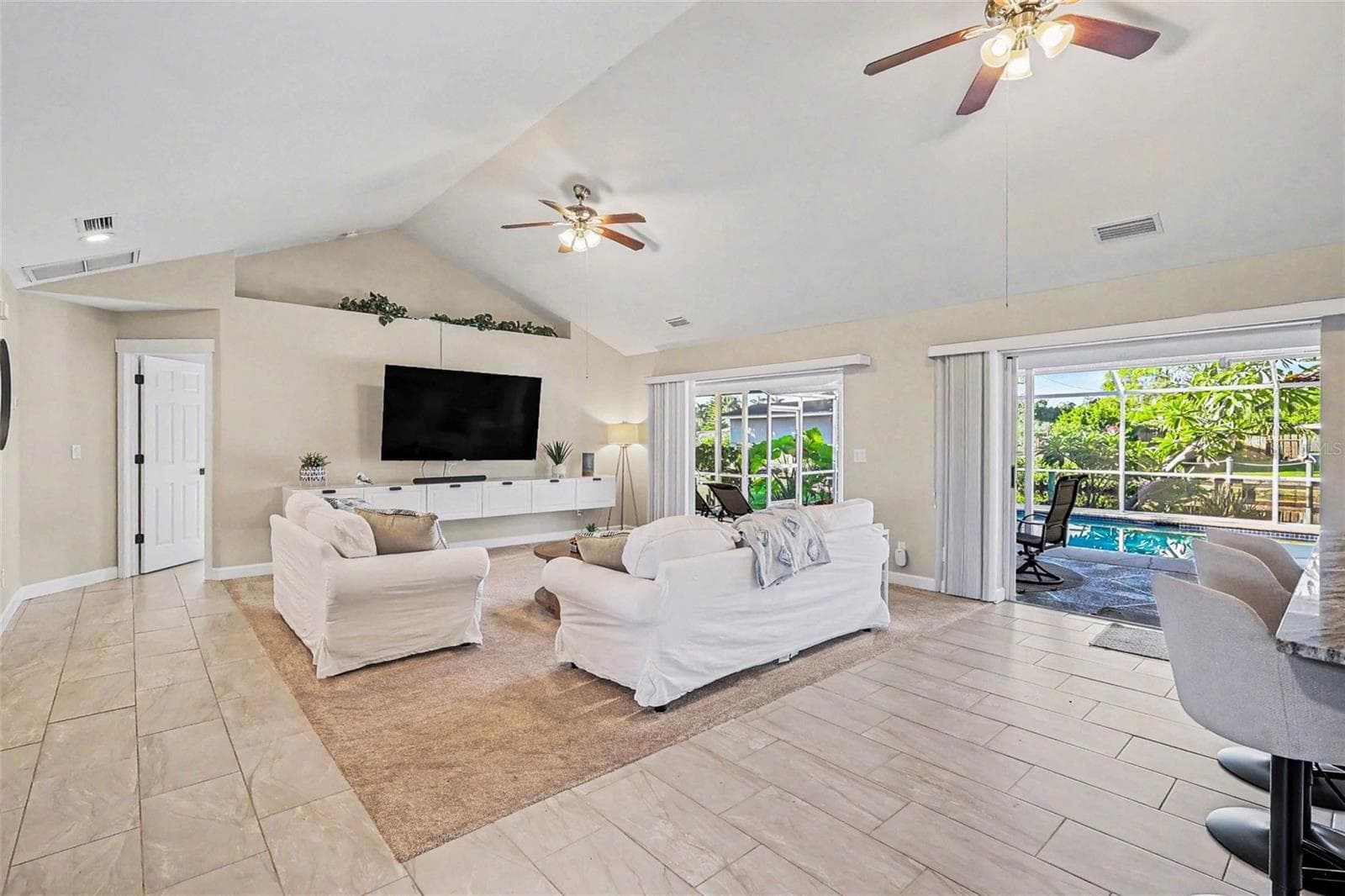 Single Family Residence at 330 BAMBOO DR, NORTH FORT MYERS, photo 3 of 24